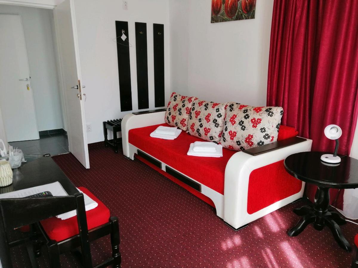 Copou Inn Iasi Luaran gambar