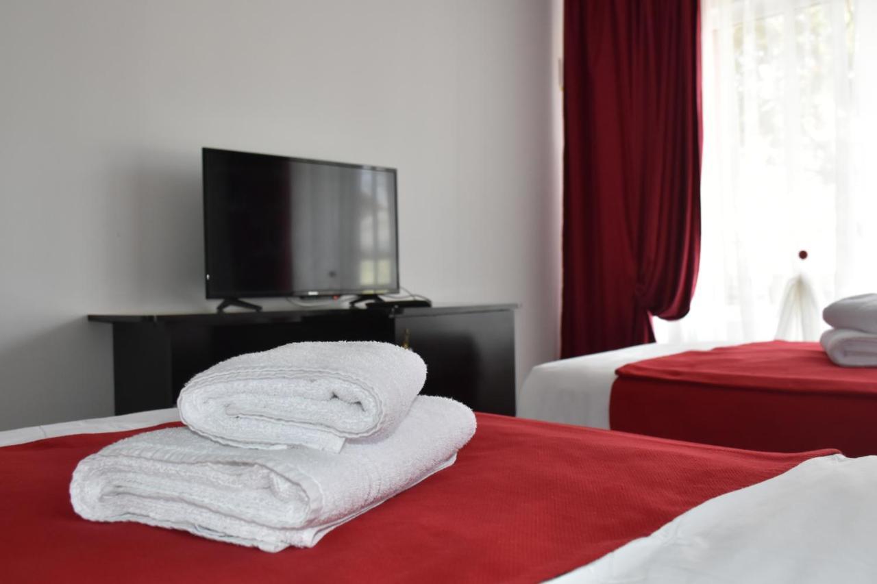 Copou Inn Iasi Luaran gambar
