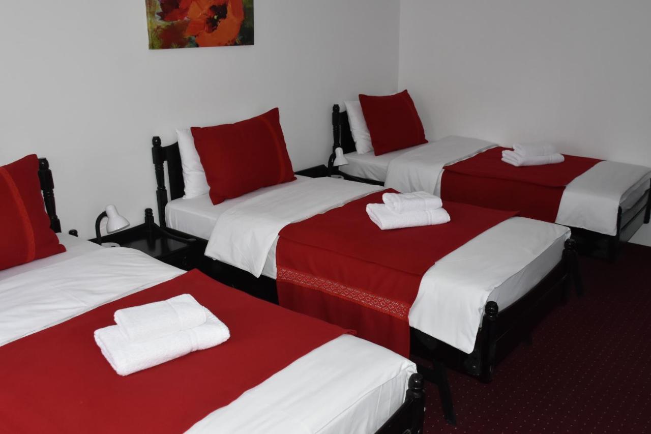 Copou Inn Iasi Luaran gambar